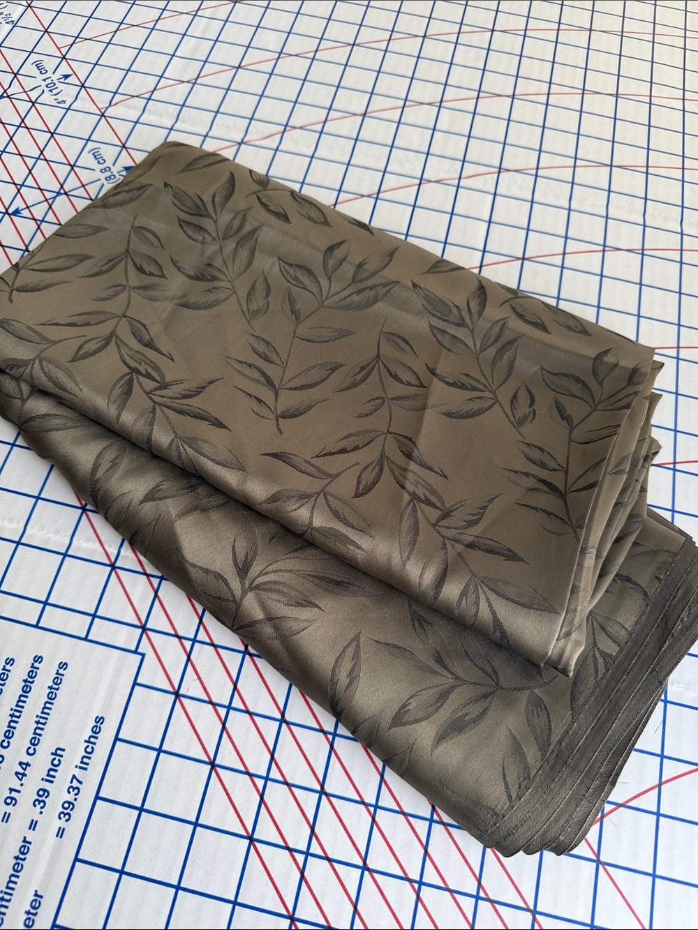 Vintage Olive Green Bronze Leaf Jacquard Satin Fabric 2 3/4 Yds x 56” Woven Vine